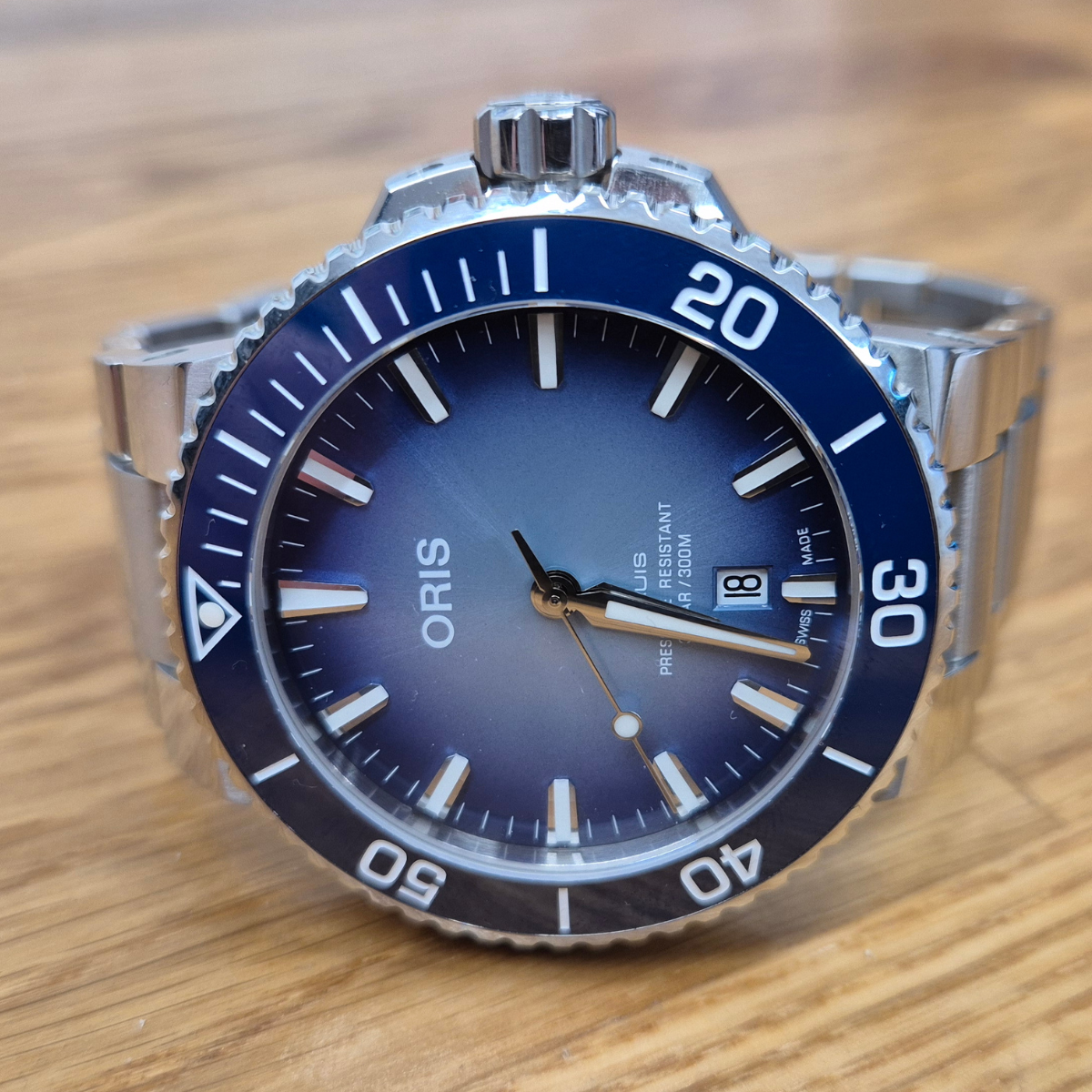 Oris Aquis Date Lake Baikal