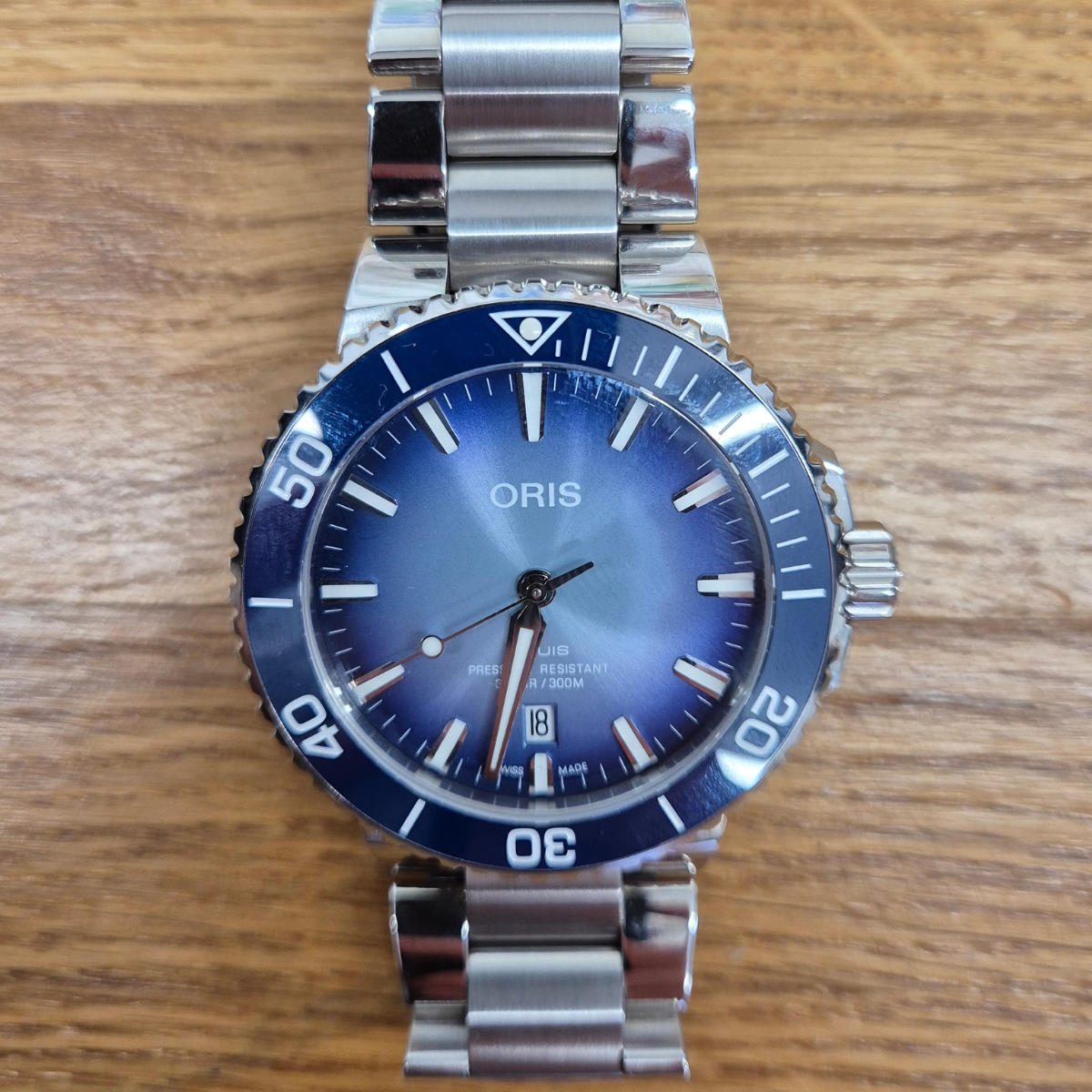 Oris Aquis Date Lake Baikal