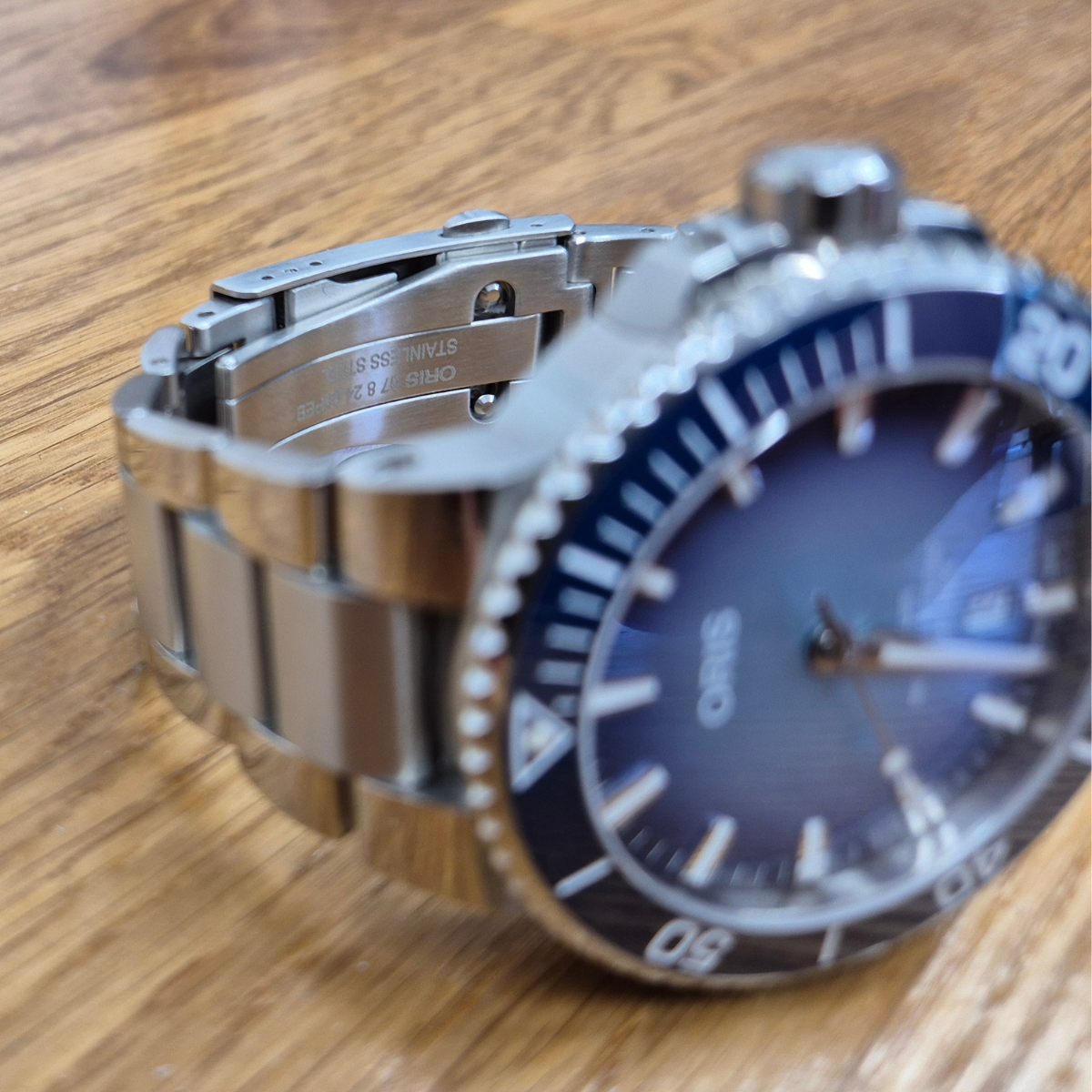 Oris Aquis Date Lake Baikal